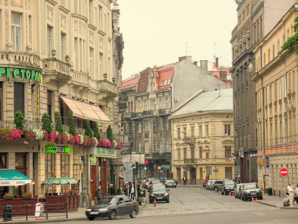 Львов. Улицы города