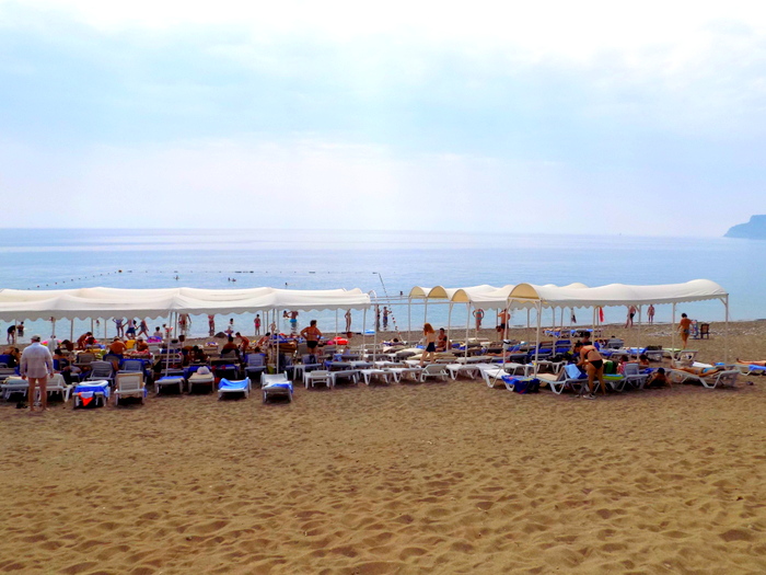 Пляж отеля Garden Resort Bergamot